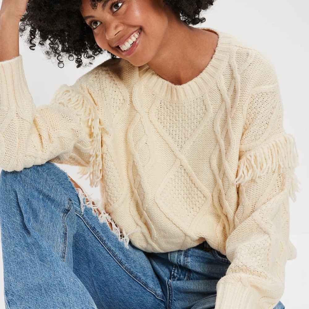 American Eagle Outfitters Cream Cable Knit Sweater oversize chunky
